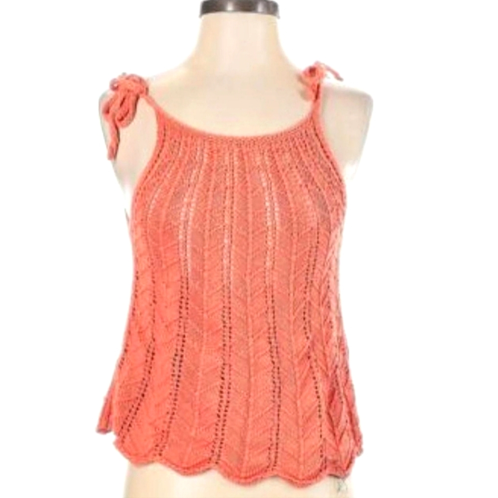 🆕️NWT Crochet Tank